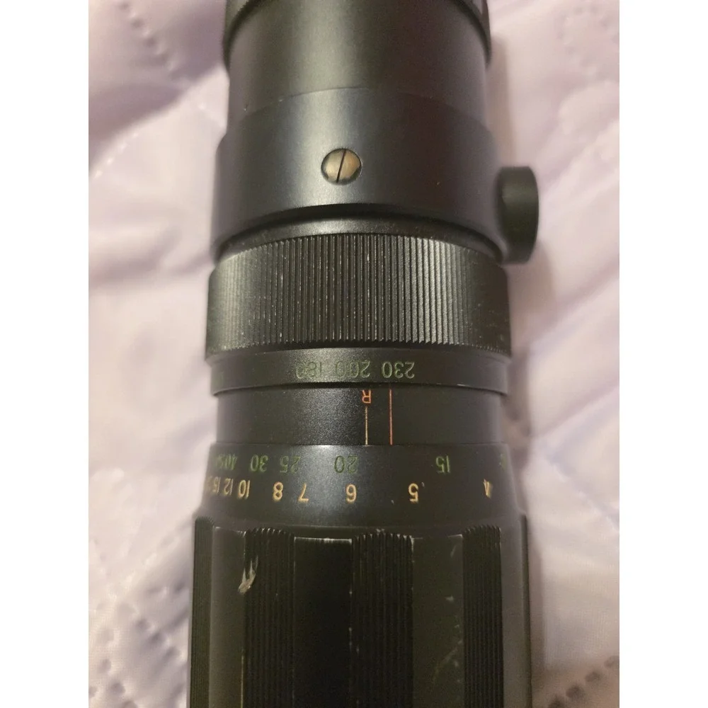 Takumar 200-300mm f/4.5 Telephoto Zoom Lens Aluminum Barrel Made in Japan 1970s